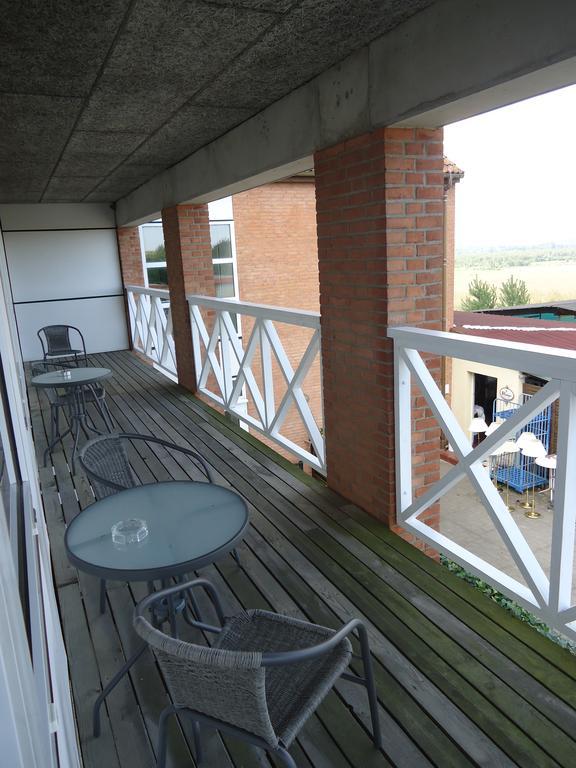 Greenline Hotel Hellfeld Neubrandenburg Esterno foto